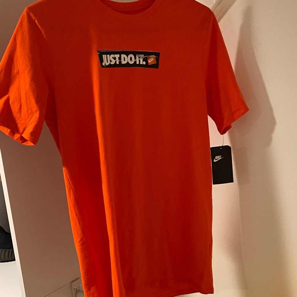 Nike Orange Short Sleeve Tee with 'Just Do It.' Chest Logo